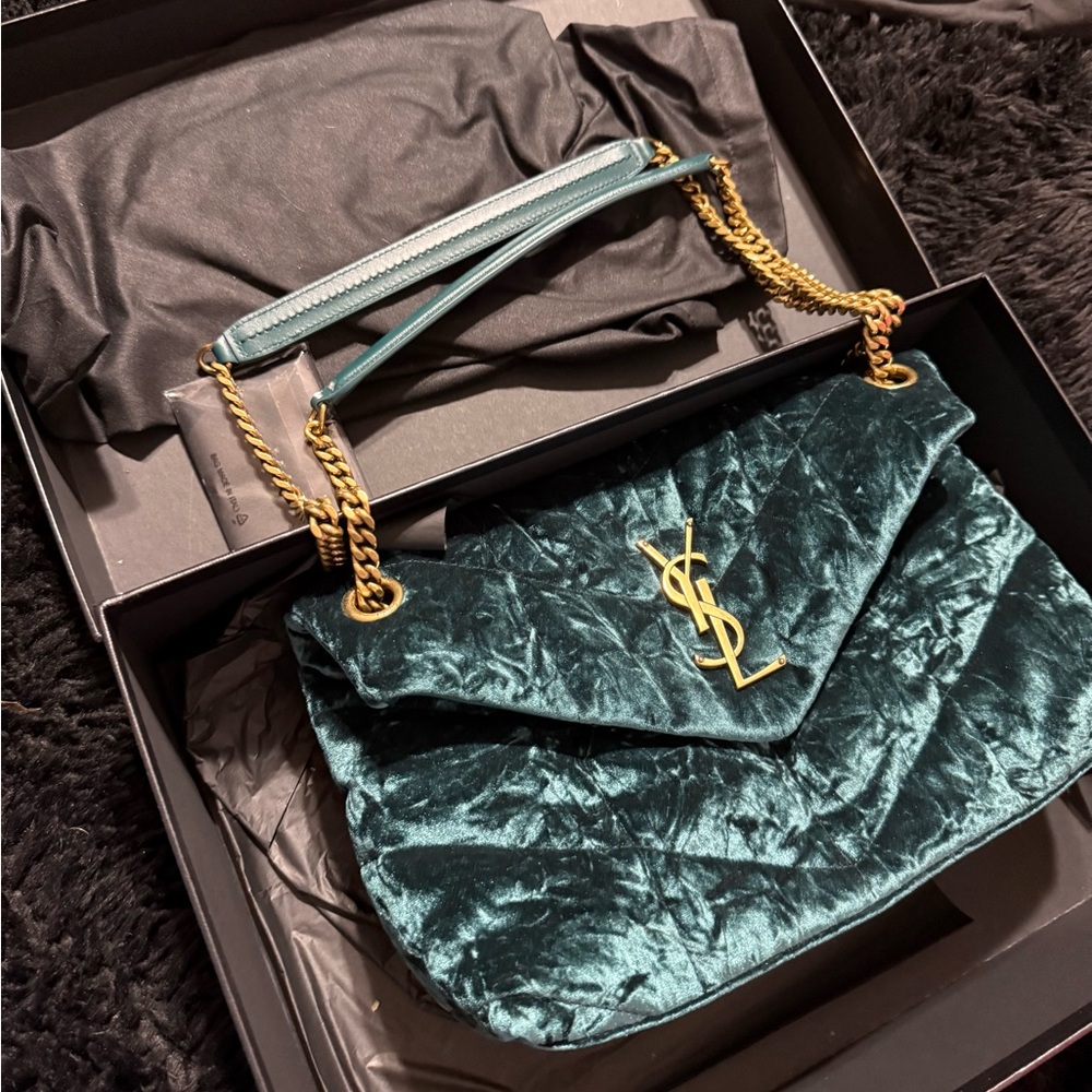 Yves Saint Laurent Velvet Chain Bag - Teal